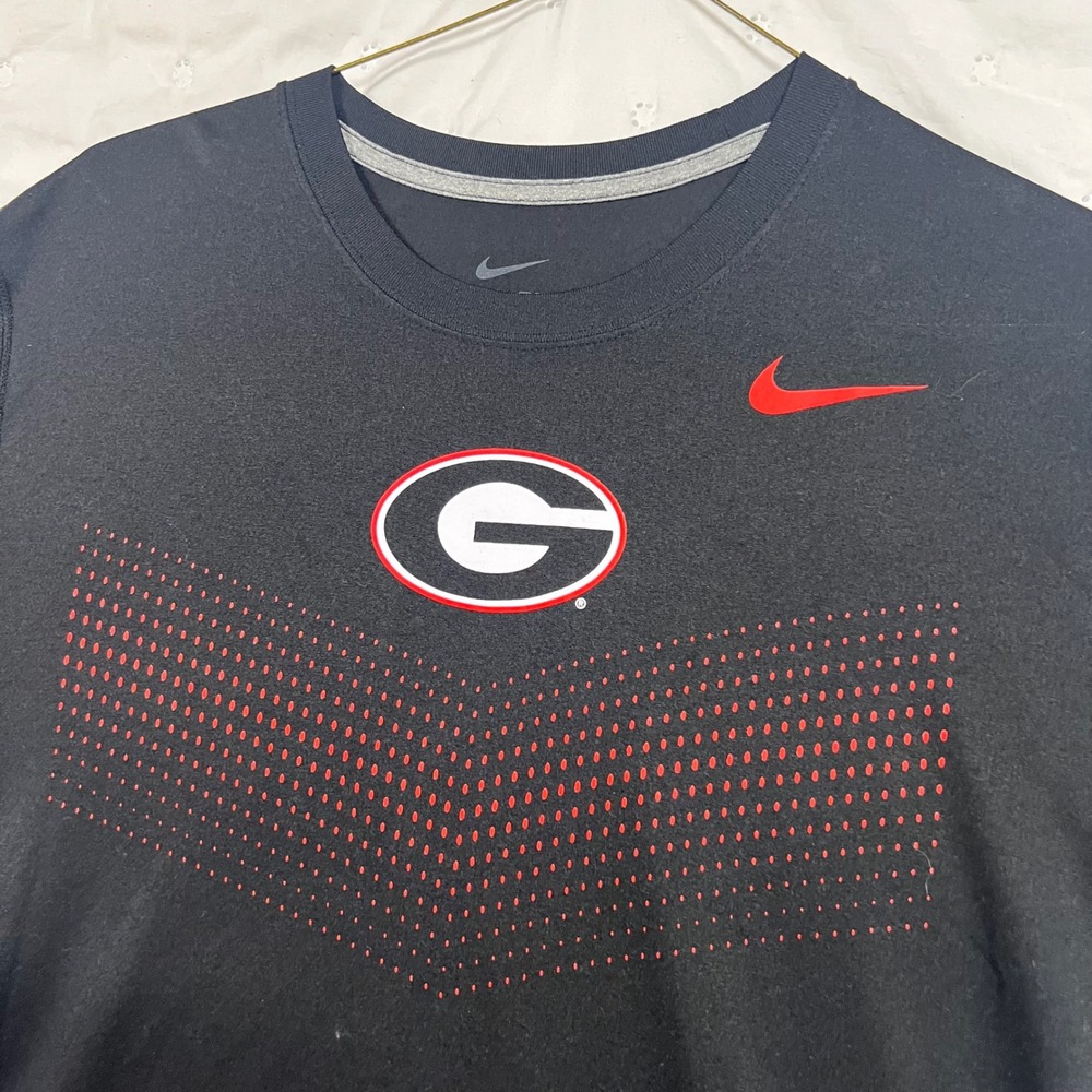 Nike Georgia Bulldogs Dri-FIT Shirt Mens Large Black Red UGA Performance Tee